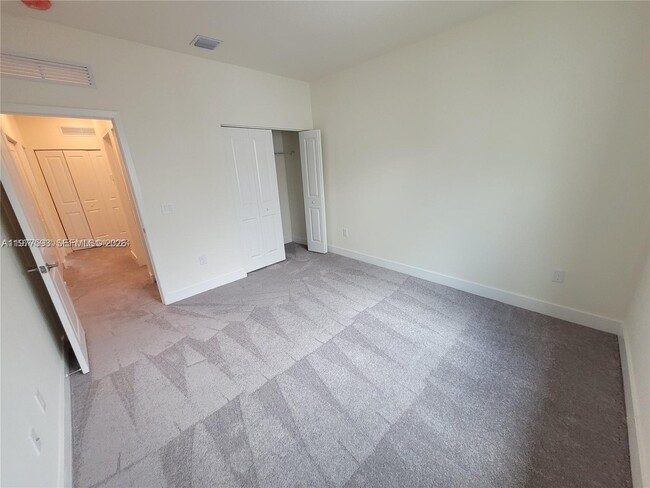 Building Photo - 4558 NW 83rd Ave