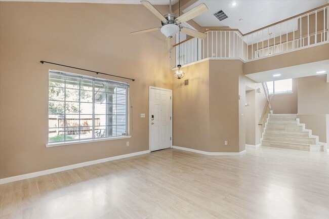 Building Photo - 4100 Diane Dr