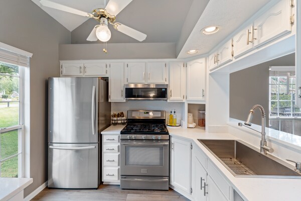 Building Photo - 5244 Village Trce