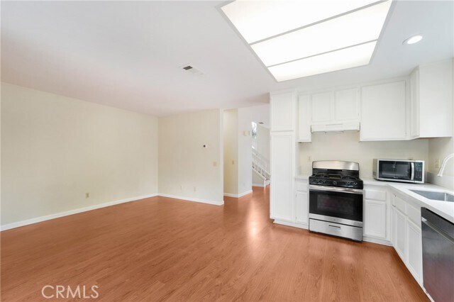 Building Photo - 120 Monroe