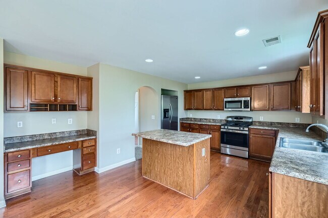 Building Photo - 1071 Mcduffie Cir