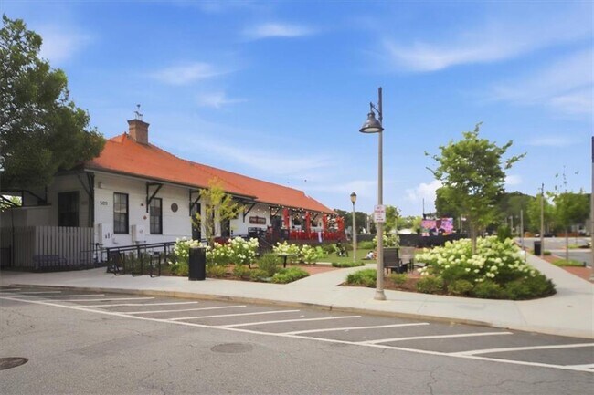 Building Photo - 262 Dawson Dr