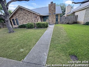 Building Photo - 16918 Summer Creek Dr