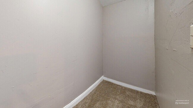 Building Photo - 6011 Pear Ave