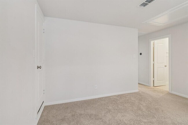 Building Photo - 18203 Lilac Woods Trl