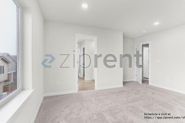 Building Photo - 8715 126th St Ct E