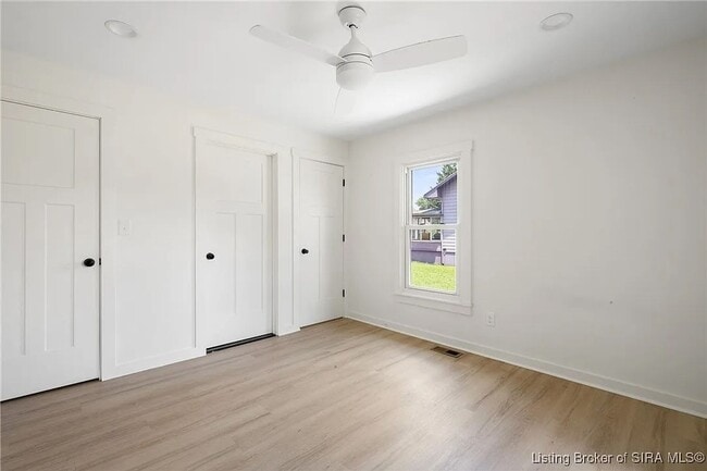 Building Photo - 4 bedroom House in New Albany