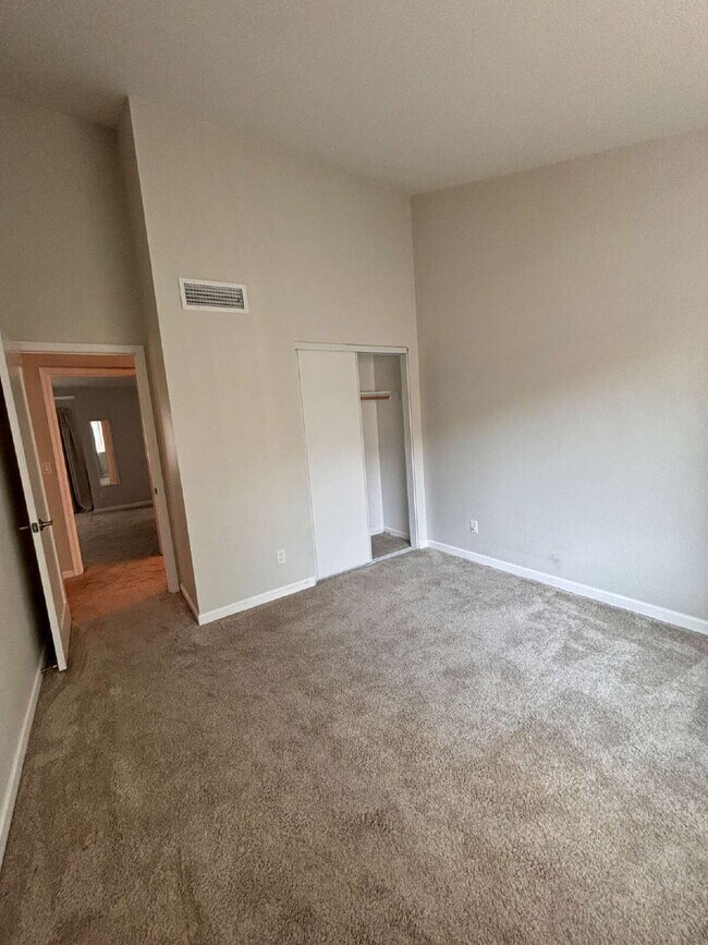 Building Photo - Coming Soon! Old Town Scottsdale Townhouse...