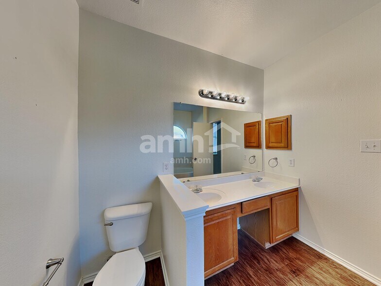 Building Photo - 1509 Marble Cove Ln