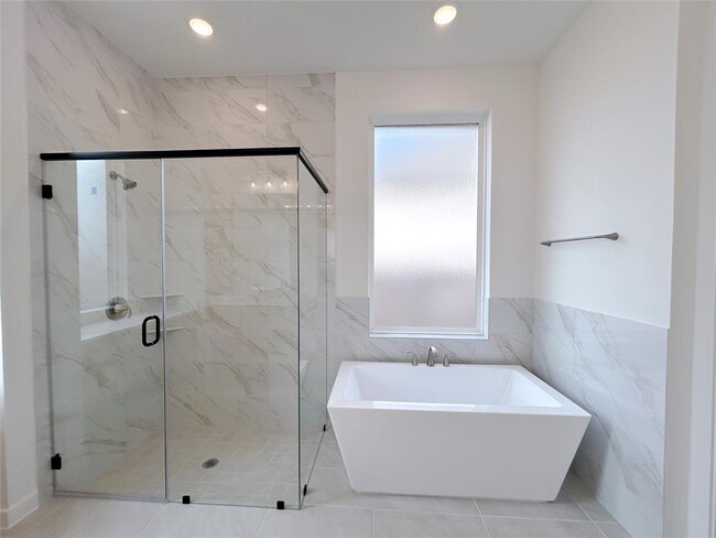 Building Photo - 5222 Tahoe Ct