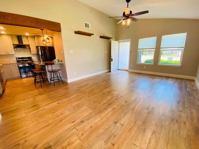 Building Photo - 13000 Pollard Dr