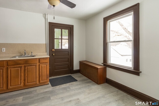 Building Photo - 63 Main St