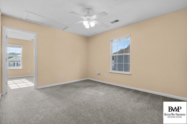 Building Photo - 233 Rosebrook Dr