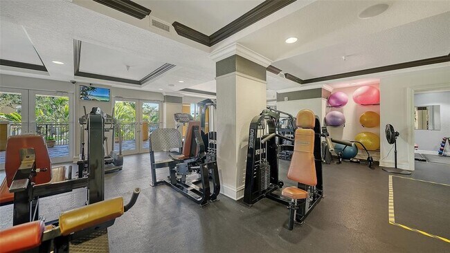 Building Photo - 1064 N Tamiami Trl