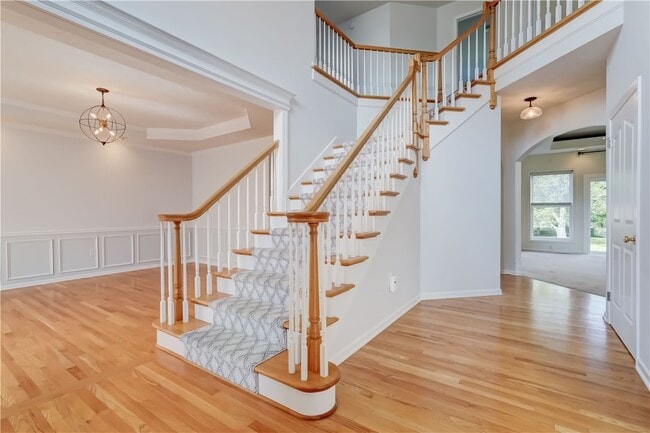 Building Photo - 83 Angels Path