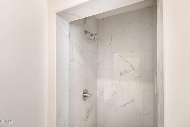 Building Photo - 5858 Via Corona St