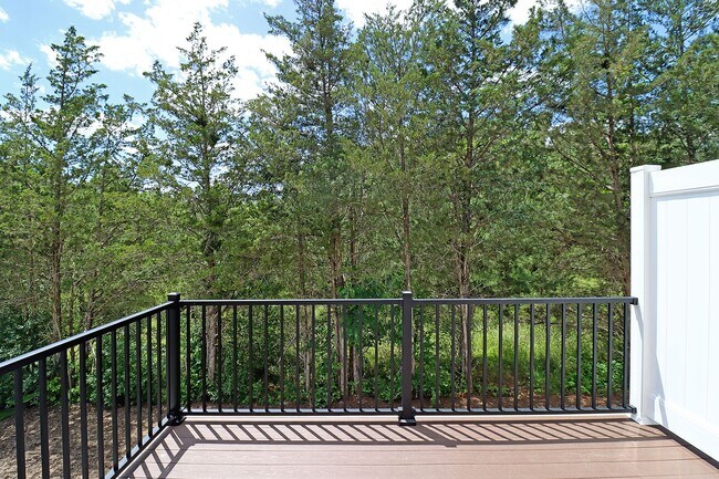 Building Photo - $500 off 1st Month's Rent! Pet-Friendly Crozet Living