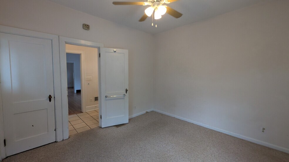 Building Photo - 1800 Mears Ave