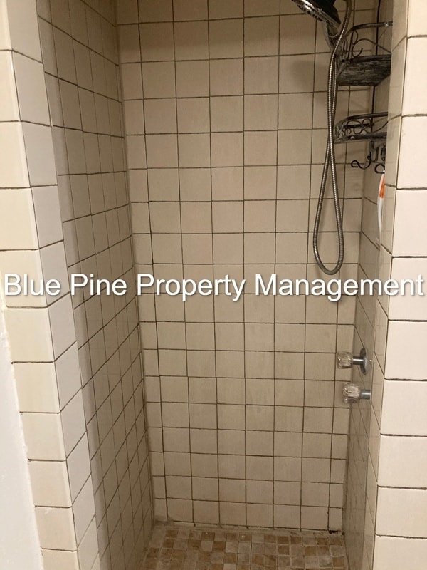 Building Photo - 440 Walnut St