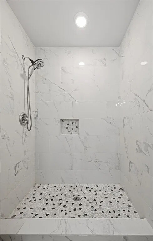 Building Photo - 5729 Abby Dr