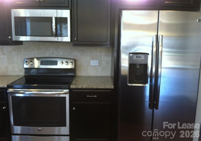 Building Photo - 12713 Wither Steele Ct