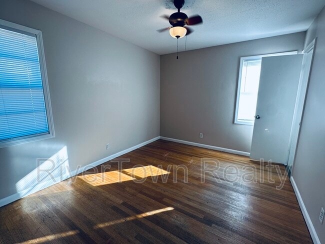 Building Photo - 8386 Booneville Dr
