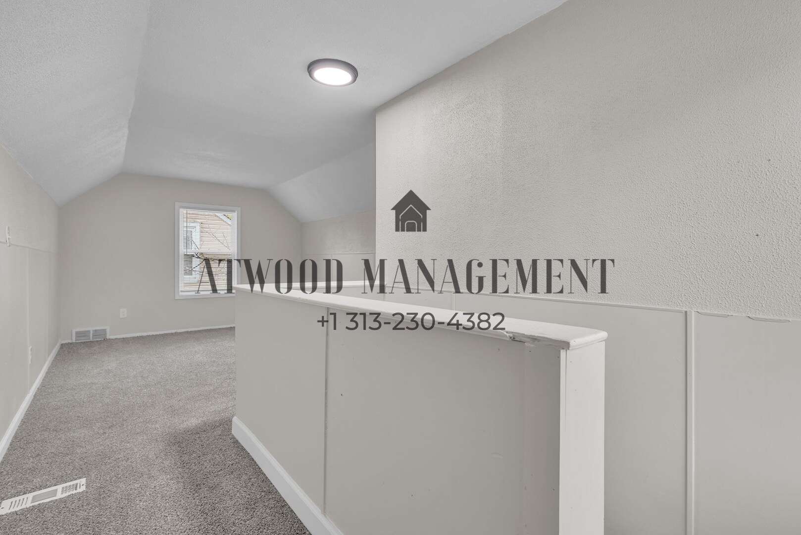 Building Photo - 15909 Maddelein St
