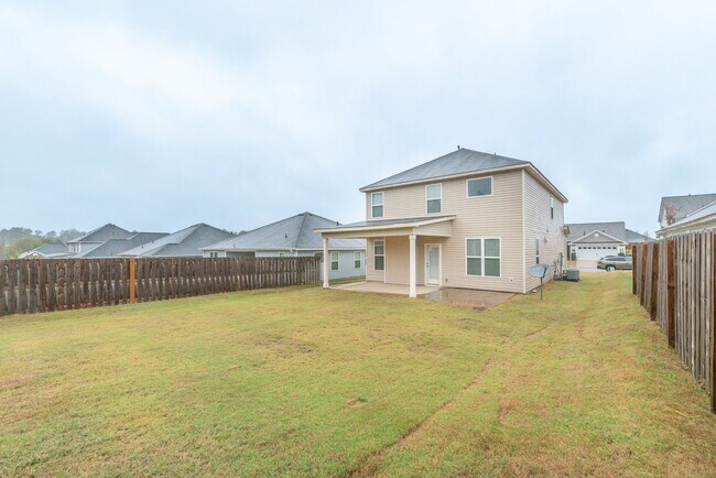 Building Photo - Welcome home to Summerton Village!  Ask us about our 1 month of FREE RENT!