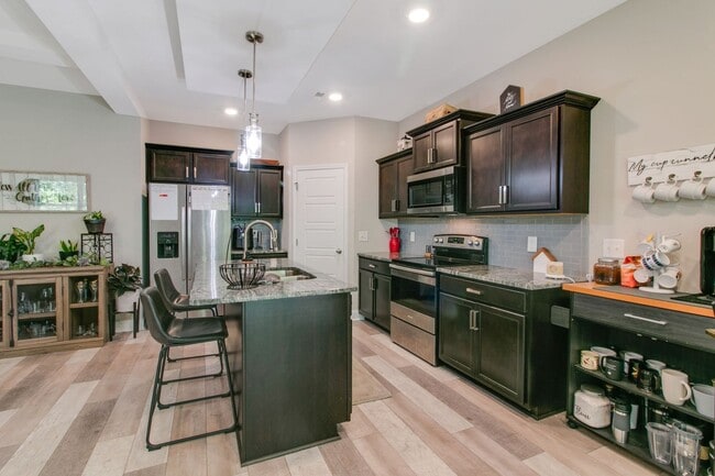 Building Photo - 1166 Eagles Nest Ln