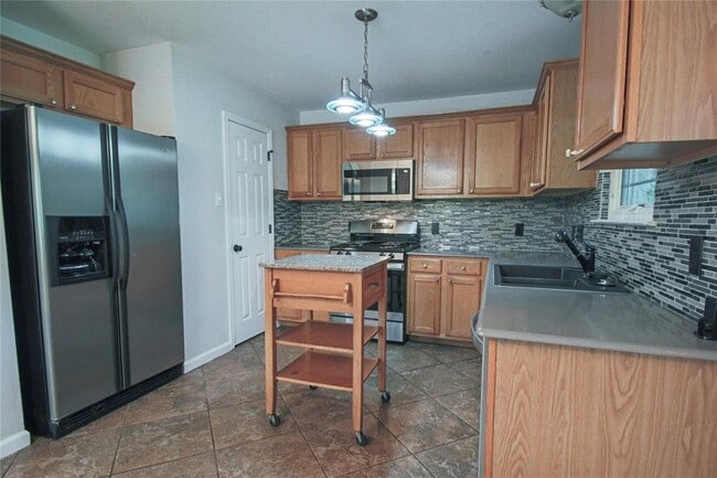 Building Photo - 1109 Traci Michelle Dr