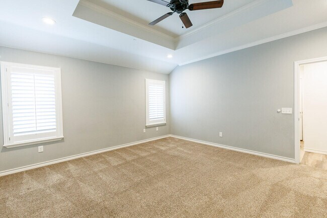 Building Photo - 208 Berkshire Ave