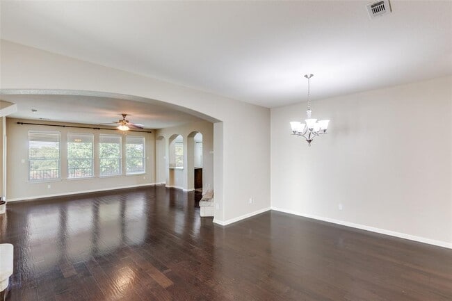 Building Photo - 1513 Rimstone Dr