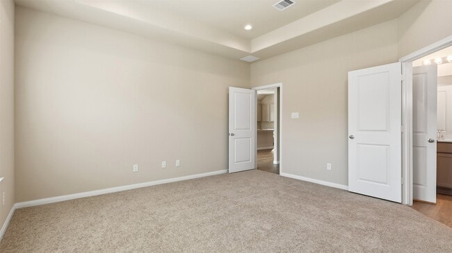 Building Photo - 3918 Sugardale St