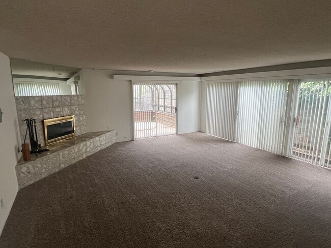 Building Photo - Montalvo Area Single Family Home