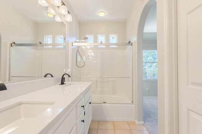 Building Photo - 6283 Citracado Cir