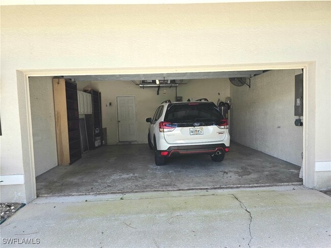 Building Photo - 2063 Imperial Cir