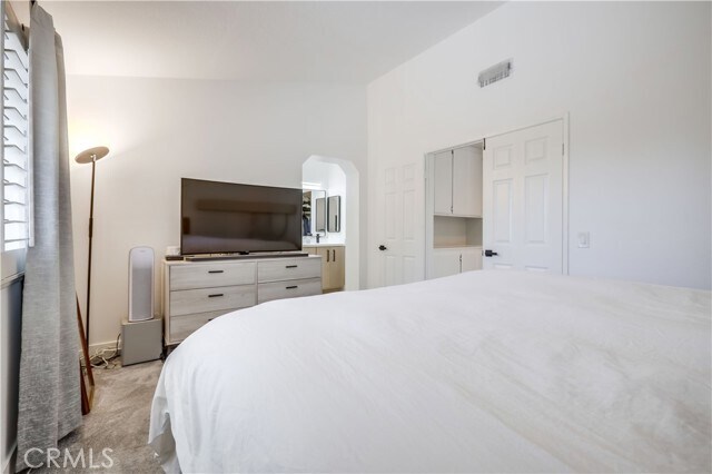 Building Photo - 26162 Canary Ct