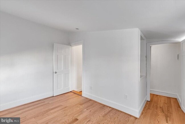 Building Photo - 215 Prince St