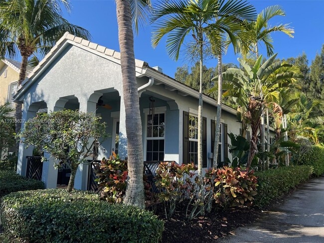 Building Photo - 184 W Bay Cedar Cir