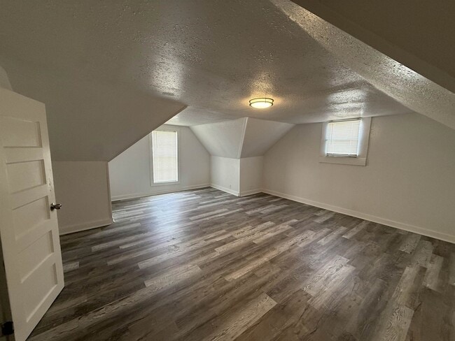 Building Photo - 2567 Rusk St