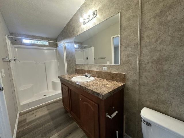 Building Photo - 2015 Scranton Ave