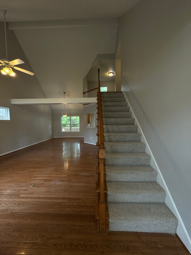 Building Photo - 6306 Labor Ln