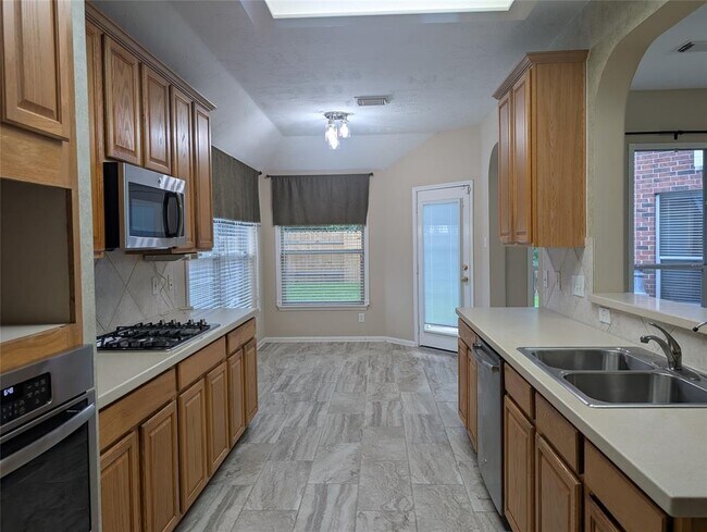 Building Photo - 22403 Bellows Bend Dr
