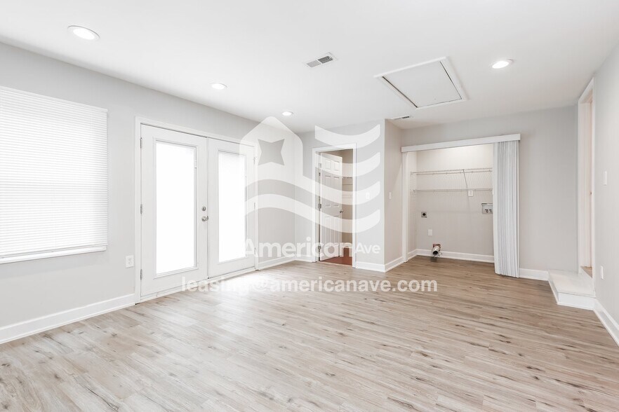 Building Photo - 235#B South Moore Road, 29644; #702471 - 702471