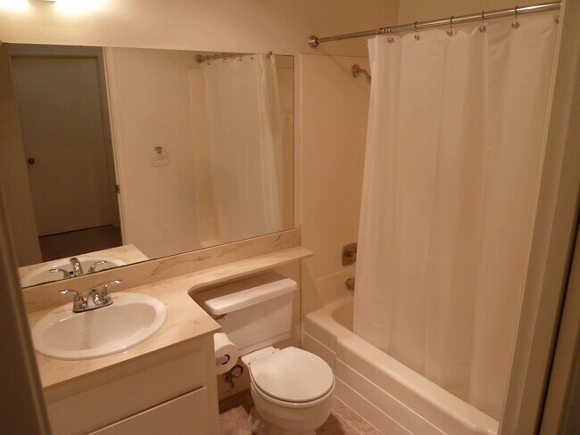 Building Photo - 3288 Via Marin