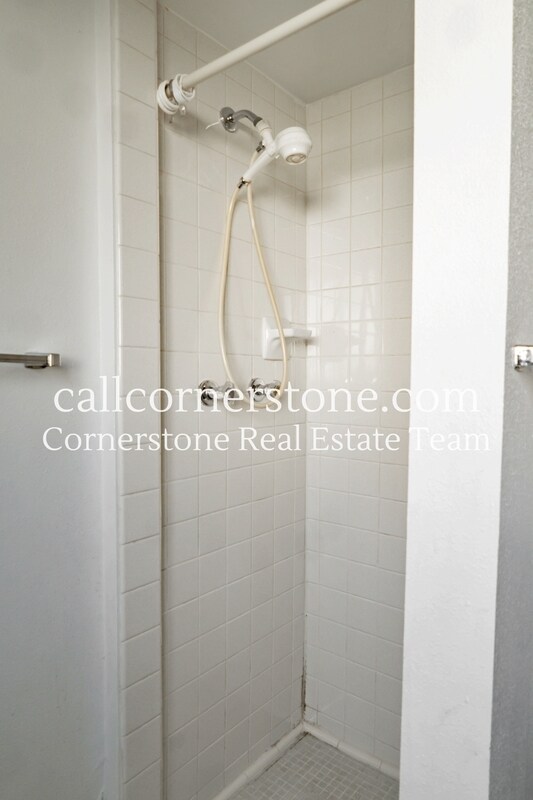 Building Photo - 1320 Verde Dr