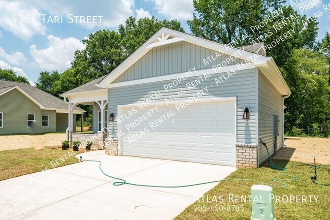Building Photo - 4364 Tari St