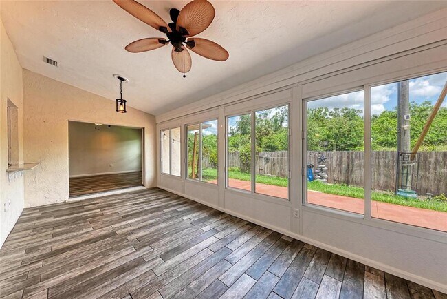 Building Photo - 8012 56th Ct E