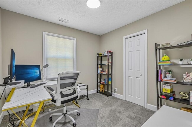 Building Photo - 3898 Skidmore Dr