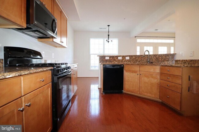 Building Photo - 21727 Indian Summer Terrace